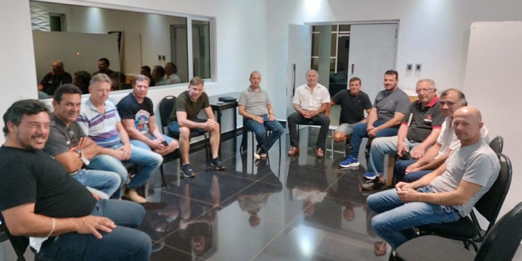 Asociación Misionera de Pilotos y Propietarios de Autos de Competición (AMPPAC)