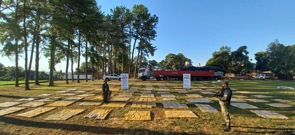 Gendarmería - Marihuana en 9 de Julio