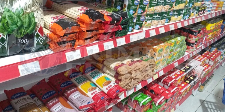 DE LLENO. Al ya de por sí complicado panorama económico, el mes de febrero mostrará picos de subas importantes.