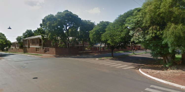 Esquina de Almirante Brown y Zapiola - Posadas