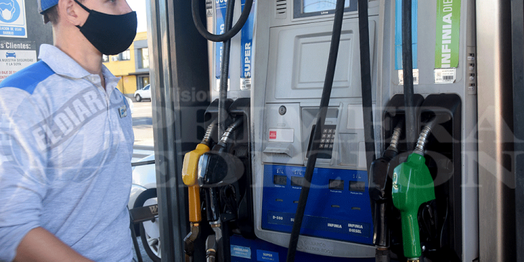 SORPRESA Y SABOR AMARGO. La decisión de YPF de aumentar 9% se sintió un 16% en Misiones, donde todo siempre es más caro.