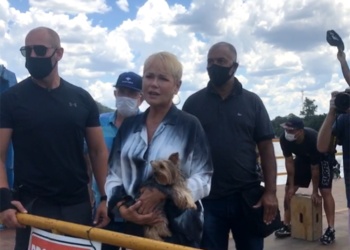 Xuxa estuvo de paso por el interior de Misiones