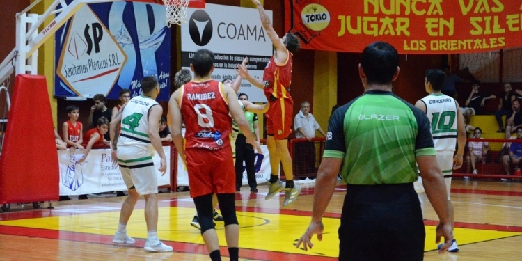 EN RACHA. El conjunto oriental viene con puntaje perfecto en el Federal. En la fecha anterior superó a El Tala (Foto: Gentileza J.Dinelli - Prensa Tokio)