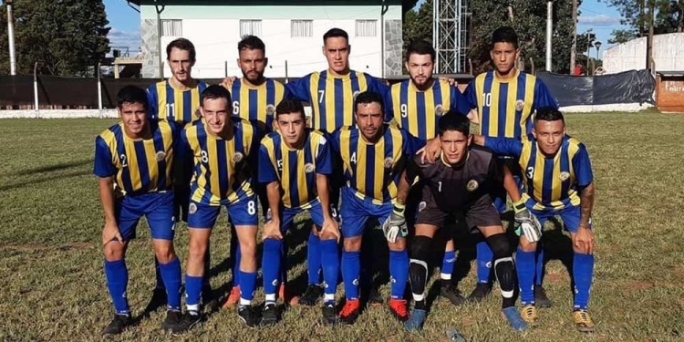 EN LO MÁS ALTO. Atlético Leoni lidera la Zona Sur con puntaje ideal.