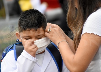 “Me apliqué una sola dosis de la vacuna contra el coronavirus”: ¿Qué debo hacer?