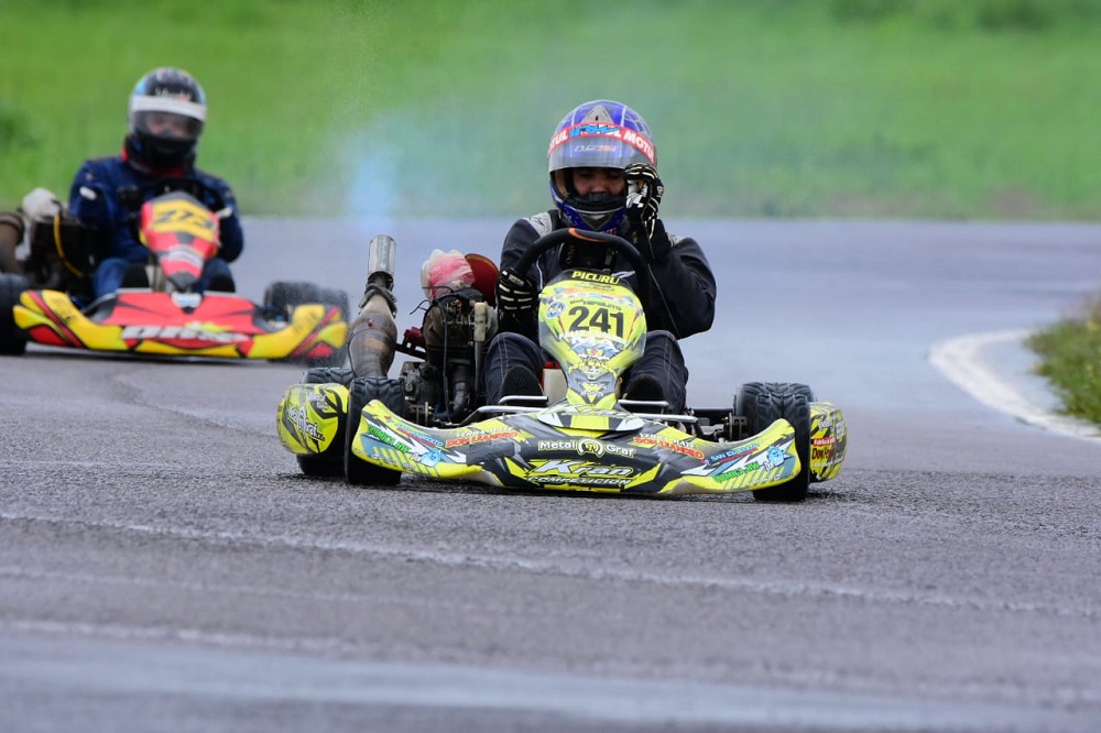 Equipos del Misionero de Karting a la espera por la falta de combustible en Oberá y Alem