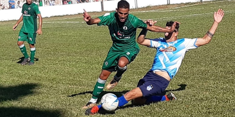 PONEN TODOS. Para el domingo se reprogramó la fecha que debían jugar ayer.