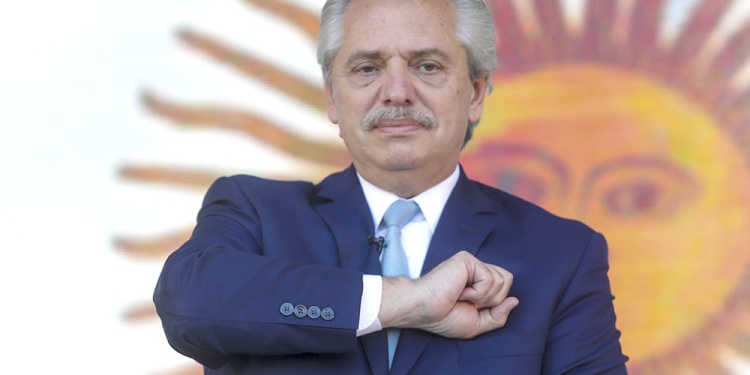 ATASCADO. Fernández analiza cambios en el proyecto para que avance.