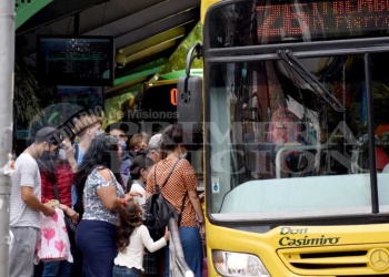Empleados de comercio deben destinar más de $6.000 mensuales en pasajes de colectivo