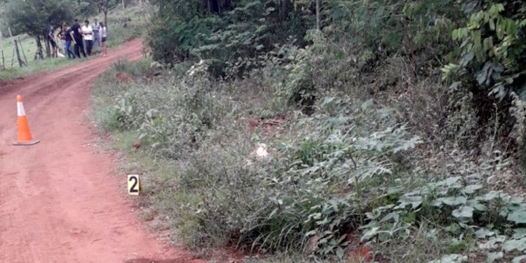 LA ESCENA. El lugar donde cayó la víctima, quien era exempleado municipal.