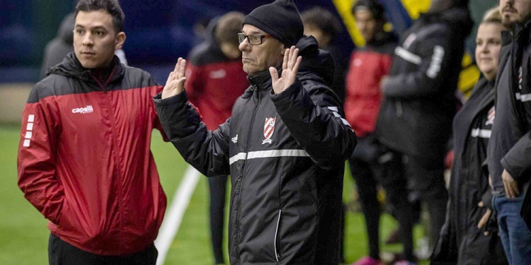 PIE DERECHO. El debut fue con un abultado 9-2 sobre el KPB, de Segunda.