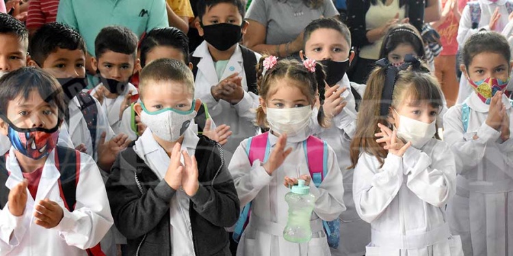 Escuela N° 821 'Omar Ratti'.