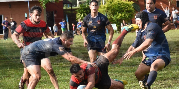 IMPERDIBLE. Centro de Cazadores y CAPRI volverán a protagonizar hoy el derby local. Esta vez será en Lomas RC.