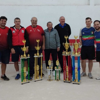 Mauro Wegner y Ariel Laszkarow-Sociedad-Italiana-bochas