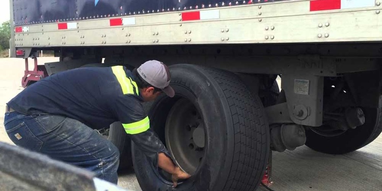 CONTROL NECESARIO. Advirtieron que “la CNRT va a tener que salir a hacer un trabajo de control de las condiciones en los camiones”.