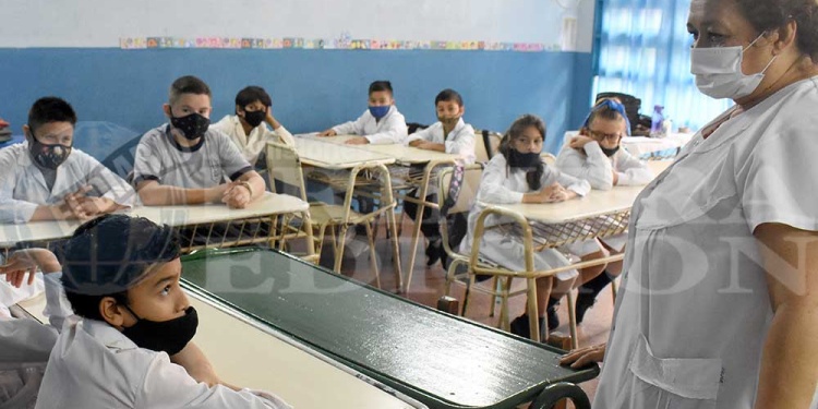 PRIORIDAD. Según el Ministro, la idea es que en esa hora adicional se aborde matemática, lengua o lectura.