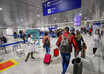 Brasil aeropuerto COVID