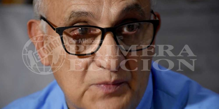 Guillermo Monsú (65), es especialista en ginecología y obstetricia.