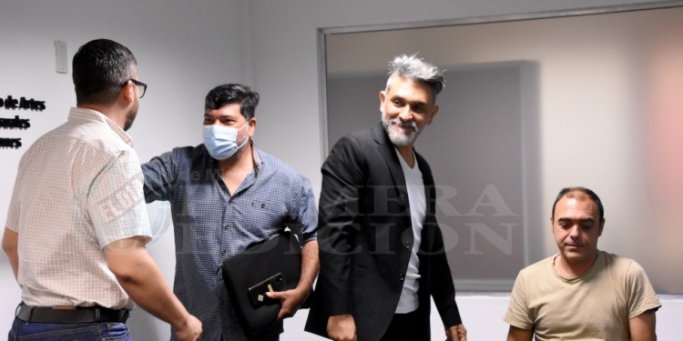 LUZ, CÁMARA Y ACCIÓN. Autoridades, cineastas y productores anunciaron el rodaje de un nuevo trabajo misionero.