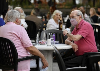 En feriados y recesos se intensifican las ventas en locales gastronómicos de Posadas