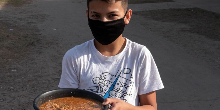 Buenos Aires: La provincia de Buenos Aires contaba 49 casos de coronavirus confirmados en el inicio del aislamiento social preventivo y obligatorio, que mañana cumple 100 días, un número que se aceleró en mayo cuando llegó a 3.422 a finales de ese mes con 177 fallecidos, para alcanzar ayer los 24.645 acumulados y 506 decesos. foto: Carlos Brigo