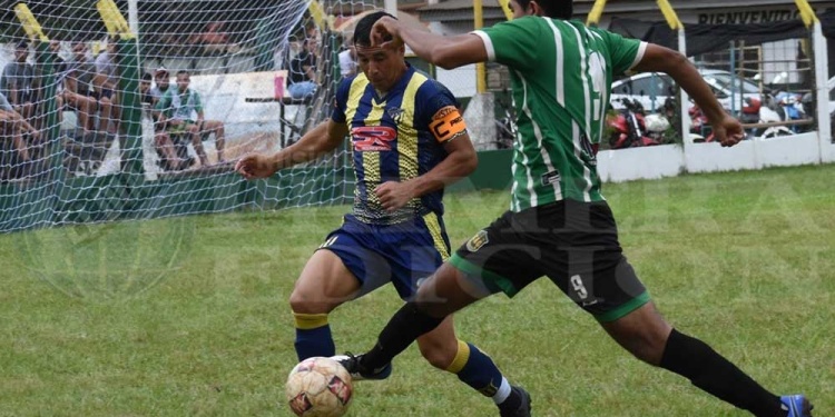 PARA SEGUIR ARRIBA. El Auriazul se encuentra en el tope de las posiciones de su grupo y va por más.