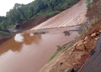 Corte total del tránsito en el puente del arroyo Pindaytí