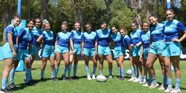 CON PRESENCIA MISIONERA. Tres jugadoras campeonas del Seven de la República con la URuMi, integran el Seleccionado argentino.