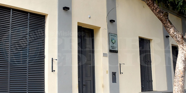 NO APARECIÓ. En el Tribunal de calle San Martín se lo esperó ayer a Ramón Muñoz, pero nuevamente ausente.