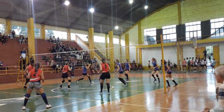 ACOMPAÑAMIENTO. La organización agradeció el apoyo del público.