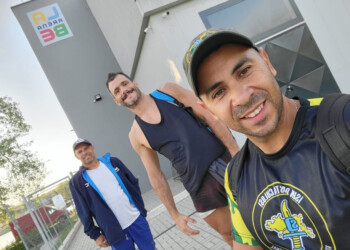 Ariel Atamañuk vuelve al agua en Polonia