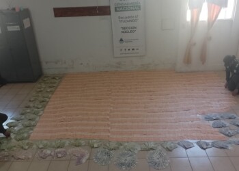 Iban hacia Misiones con dólares y pesos escondidos en las ruedas