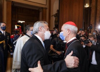 “Tenemos una dirigencia muy mediocre, que no está a la altura de la circunstancias”