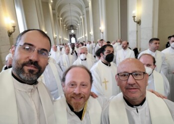 Sacerdote de Oberá estuvo en el Vaticano con el grupo Misioneros de la Misericordia