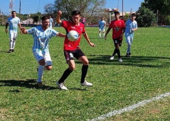 Puerto Iguazú: Central y Tacuarí lideran el torneo Apertura