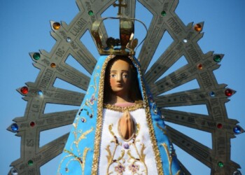 Serenata en honor a Nuestra Señora de Luján