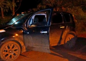 Auto robado en Buenos Aires apareció en Jardín América
