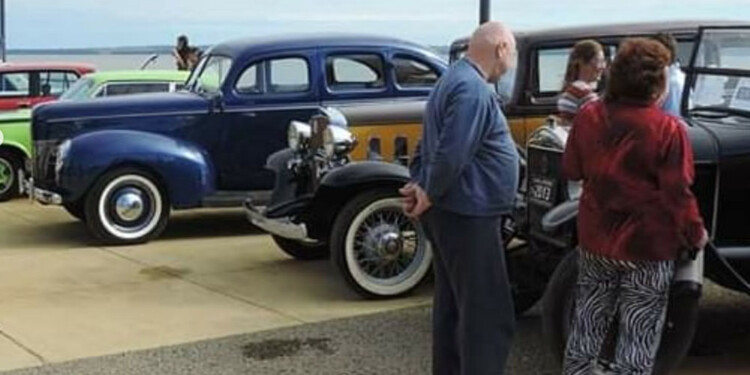 EVENTO. Algunos de los autos que expondrán en la tradicional feria