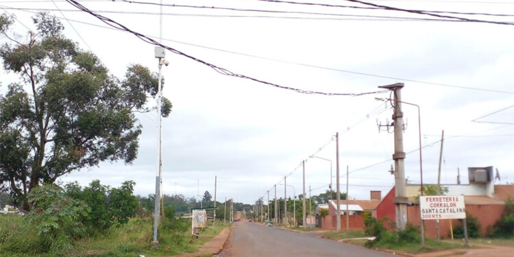 CONFLUENCIA. Las avenidas dividen cuatro barrios y la necesidad es urgente.