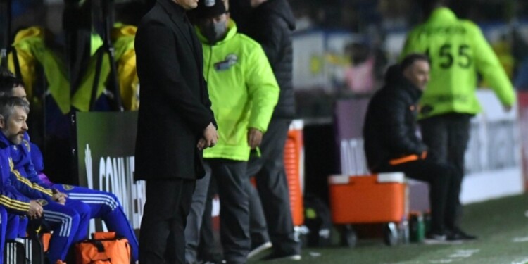 LA PRIMERA FINAL PARA BATTAGLIA. Después de Tigre, Boca debe pensar en la Libertadores.