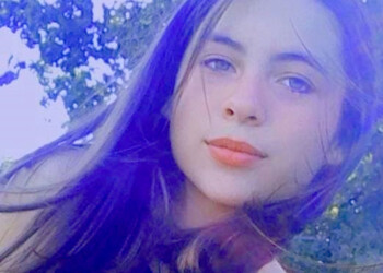 Familiares buscan a adolescente de San Antonio