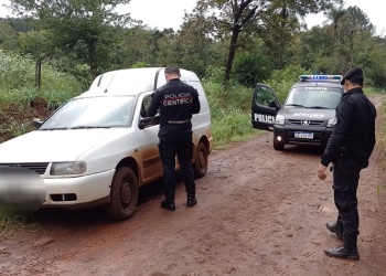 Recuperan un automóvil robado en Wanda