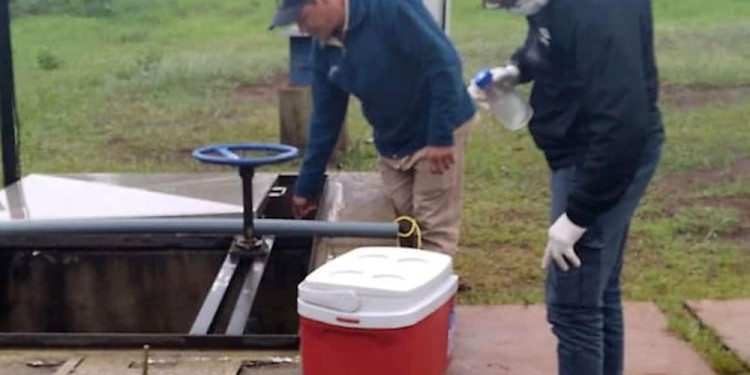 CONTROLES. El EPRAC tomó muestras para realizar control de calidad.