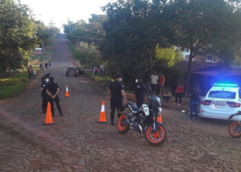 Tres niños con lesiones graves tras caerse de una bicicleta en Oberá