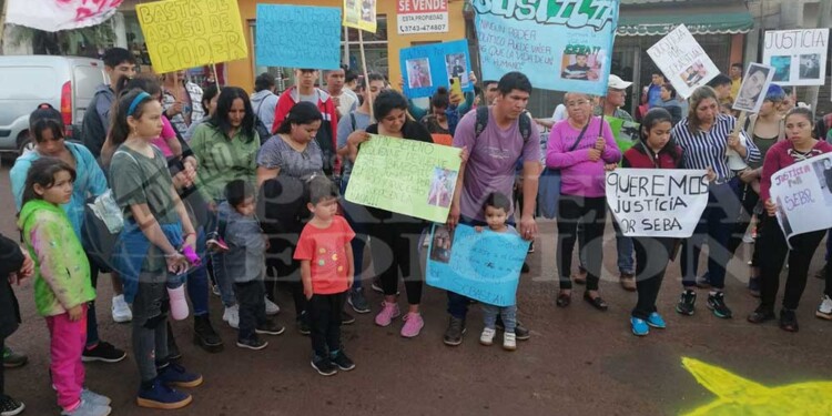Marcharon por justicia para el tarefero al que chocó y mató un diputado