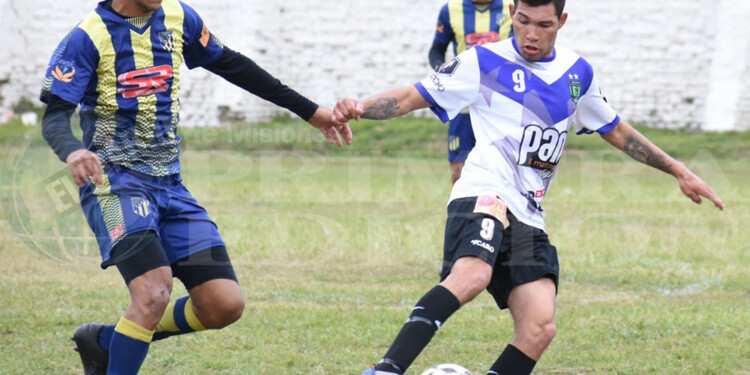 POR LA HEROICA. El debutante 1º de Mayo buscará dar vuelta el 6-1 que le propinó Mitre en la semana. ¿Podrá?