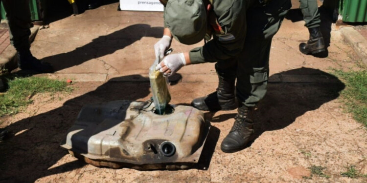 “TANQUE VERDE”. Los panes estaban envueltos en bolsas tipo “ziploc”.