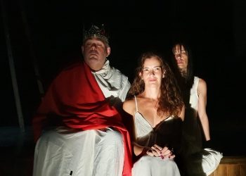 La obra de teatro “Antígona” se despide de la Sala Mandové