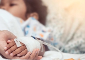 Hepatitis aguda: la OMS vinculó el origen de la infección al COVID