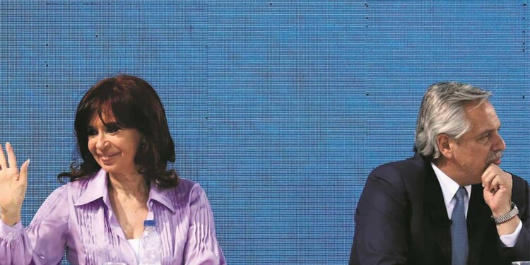 Condicionar a Guzmán y rescatar su sello propio.